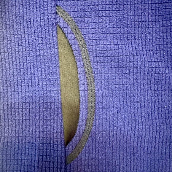 Melanzana Hoodie - Picture 3 of 5